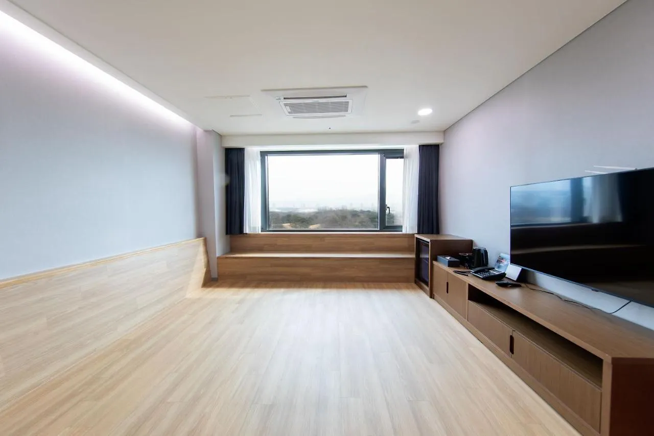 Seoul Olympic Parktel Hotel