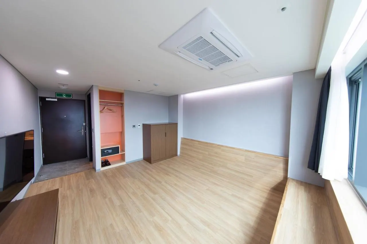 Seoul Olympic Parktel Hotel 3*,